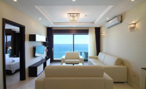 LUXURY APARTMENT PANORAMA